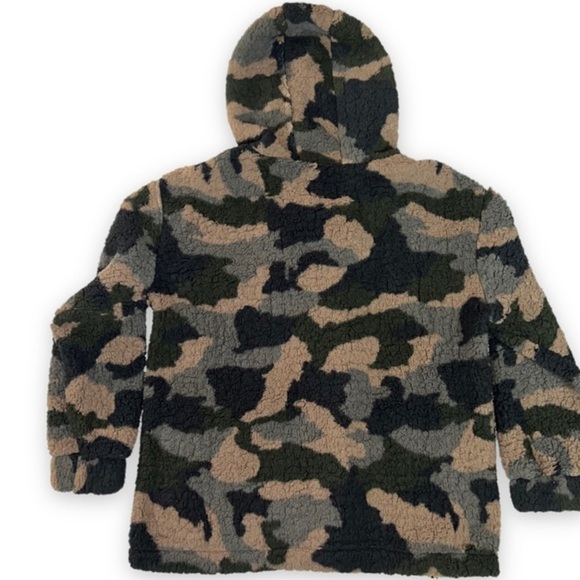Sabrina Lauren size S green camo fuzzy fleece zip up toggle hooded Teddy Jacket - Picture 5 of 15